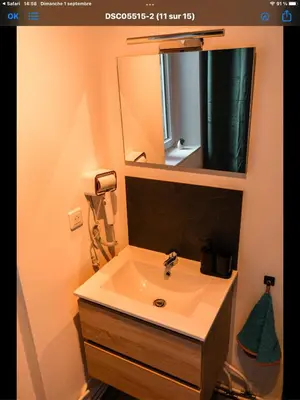 Salle de bains dans l'établissement Le symphonie