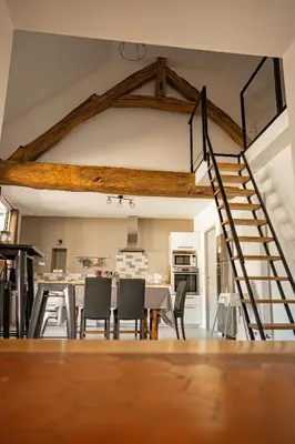 Cuisine ou kitchenette dans l'établissement Gîte des Cadoles