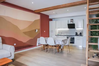 Cuisine ou kitchenette dans l'établissement L'immeuble Carnot