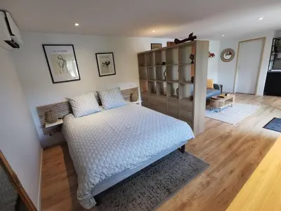 Un ou plusieurs lits dans un hébergement de l'établissement Maison de la fontaine aux daims