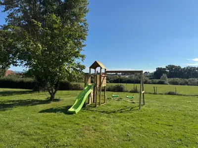 Aire de jeux pour enfants de l'établissement Maison à la campagne