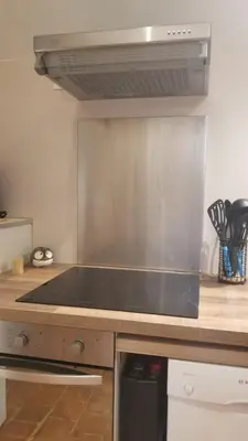 Cuisine ou kitchenette dans l'établissement Gîte du Ka'lao