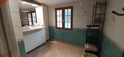 Salle de bains dans l'établissement Maison du Lac