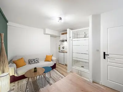 Cuisine ou kitchenette dans l'établissement Cosy et fonctionnel, à quelques minutes du centre