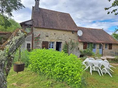Jardin de l'établissement La Maison des Renouillers