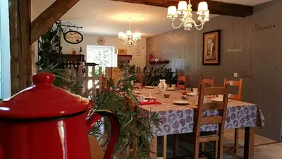 Coin salon dans l'établissement La Grange de Moisey
