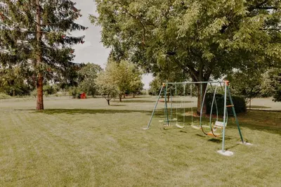 Aire de jeux pour enfants de l'établissement Maison Saunières