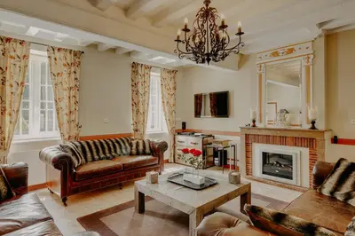 Coin salon dans l'établissement Maison Saunières