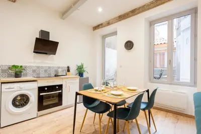 Cuisine ou kitchenette dans l'établissement L'instant Lamartine