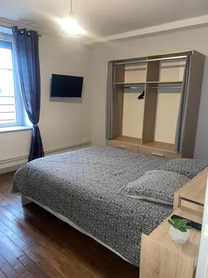 Un ou plusieurs lits dans un hébergement de l'établissement Appartement meublé - 2 Chambres
