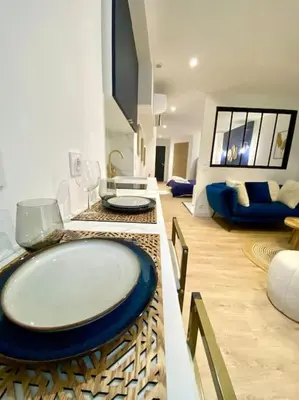 Coin salon dans l'établissement Dijon hyper centre Balnéo Casa Dauphine