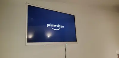 Télévision ou salle de divertissement dans l'établissement DIJON Super appartement F1 bis climatisé mezzanine
