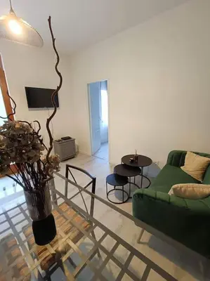 Télévision ou salle de divertissement dans l'établissement La chouette dans l'arbre - T2 sur cour au calme