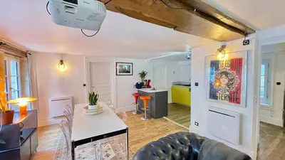 Plan de l'établissement Nid des antiquaires hypercentre Dijon