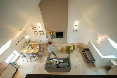 Coin salon dans l'établissement Appartement chaleureux le Grenier de Pommard