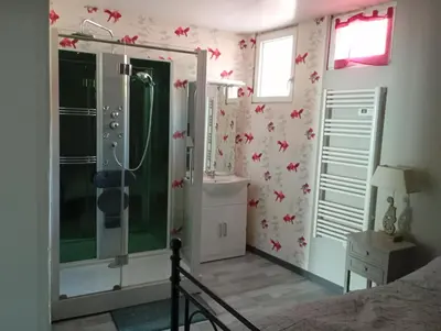 Salle de bains dans l'établissement le chêne