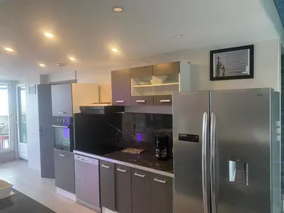 Cuisine ou kitchenette dans l'établissement Logement fenay 15 minutes de Dijon