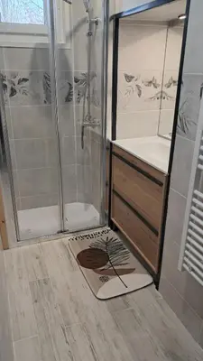 Salle de bains dans l'établissement Appartement 2 à 4 personnes à la campagne