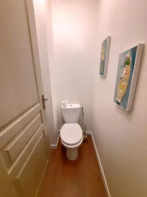 Salle de bains dans l'établissement Le Hoche - Apt 4 Personnes, 1 ch, Proche Gare
