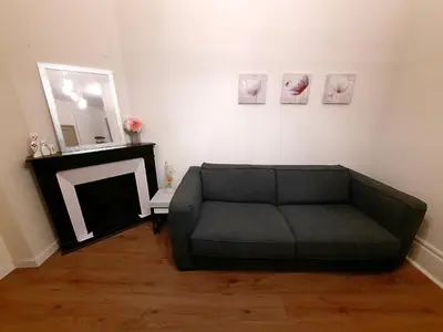 Coin salon dans l'établissement Le Hoche - Apt 4 Personnes, 1 ch, Proche Gare
