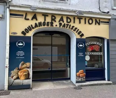 Certificat, récompense, panneau ou autre document affiché dans l'établissement Studio du Jura