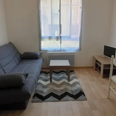 Studio meublé centre ville Paray 1B16