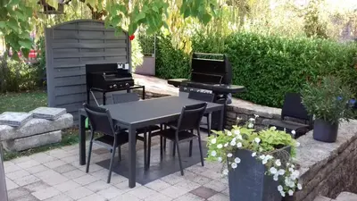 Jardin de l'établissement Les Petunias