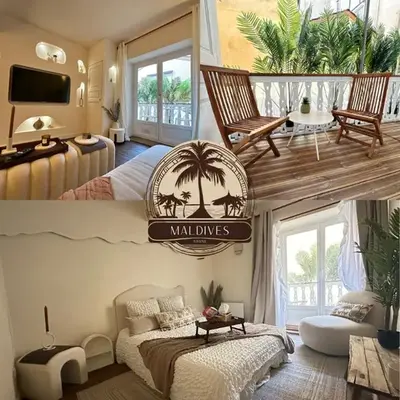 LES MALDIVES