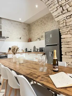 Cuisine ou kitchenette dans l'établissement Domaine Paulette, Maison Paulette