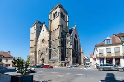 Quartier de l'appartement ou autre quartier proche