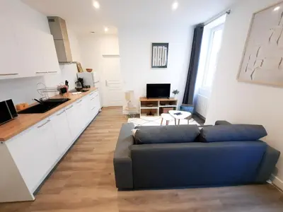 Cuisine ou kitchenette dans l'établissement Le Foch - Apt 4 Personnes, 1 ch, Proche Gare