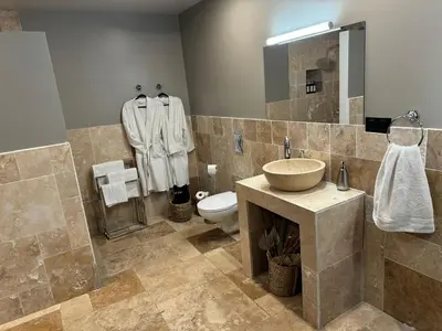 Salle de bains dans l'établissement Ma Campagne SPA Suite