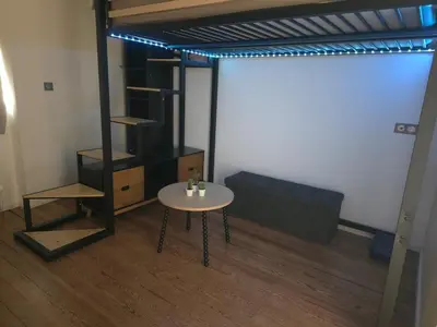 Plan de l'établissement Beau studio proche gare à Dijon