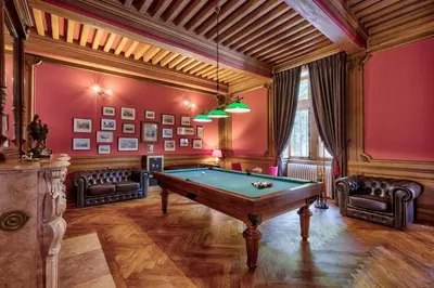 Billard dans l'établissement Kasteliades, Château de Burnand