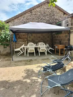Terrasse ou espace extérieur de l'établissement Gîte La Bouchonnette