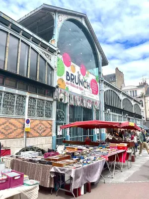 Restaurant ou autre lieu de restauration dans l'établissement Studio La Chouette