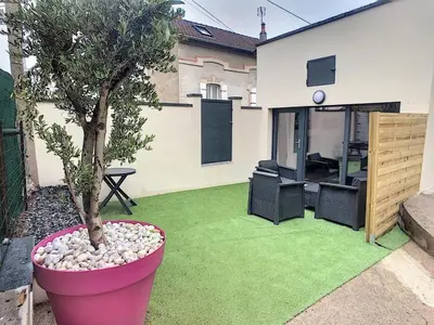 Jardin de l'établissement Welcome Home