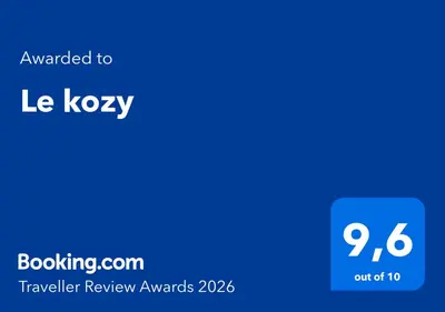 Certificat, récompense, panneau ou autre document affiché dans l'établissement Le kozy