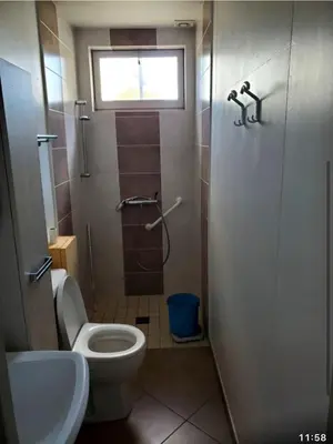 Salle de bains dans l'établissement Maison 6 couchages