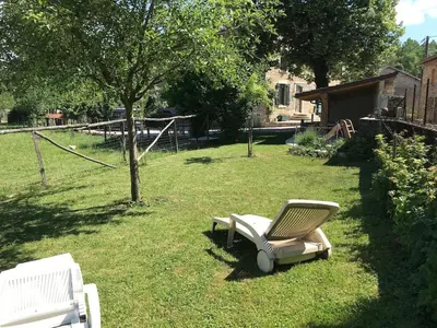 Jardin de l'établissement Gîte du Myocastor