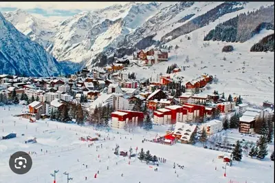 L'établissement Location gîte atypique Jura en hiver