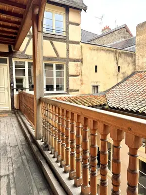 Plan de l'établissement Chez Ysa Coeur de Chalon Calme et lumineux