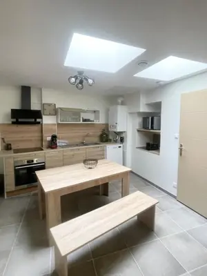 Cuisine ou kitchenette dans l'établissement L'écrin de Paray, sleeps 6