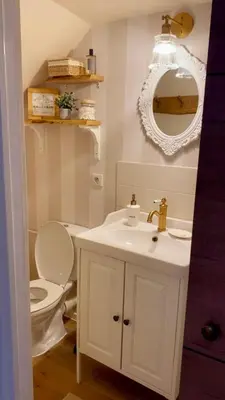 Salle de bains dans l'établissement La Perle Semuroise
