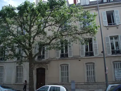Plan de l'établissement DIJON entre gare et cathedrale