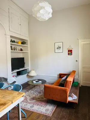 Télévision ou salle de divertissement dans l'établissement Nouveau I Studio Green I Cour intérieure & Vue imprenable