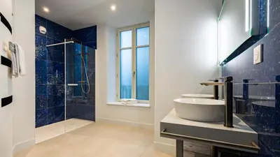 Salle de bains dans l'établissement Solstice Beaune - Hôtel et Terroir