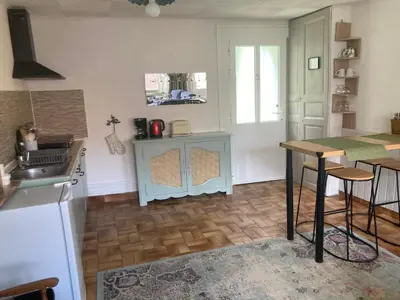 Cuisine ou kitchenette dans l'établissement LA SOUVELAINE maison de charme dans le Brionnais-Charolais