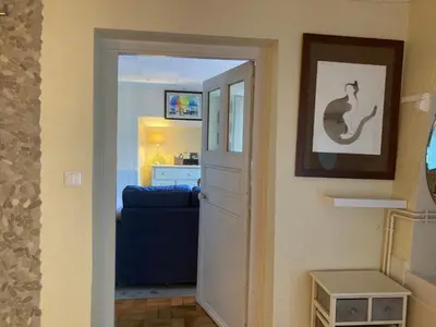 Télévision ou salle de divertissement dans l'établissement LA SOUVELAINE maison de charme dans le Brionnais-Charolais