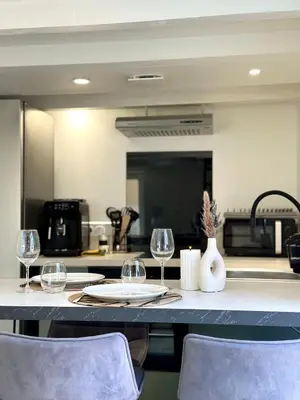 Cuisine ou kitchenette dans l'établissement Cruz House